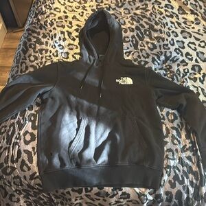 Black north face hoodie
